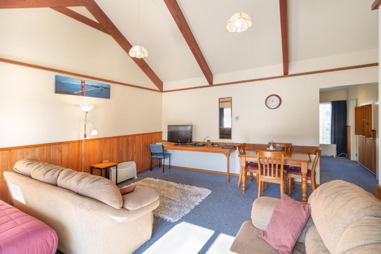 Anatoki Lodge Motel Takaka Dış mekan fotoğraf
