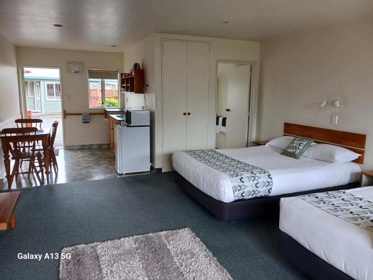 Anatoki Lodge Motel Takaka Dış mekan fotoğraf
